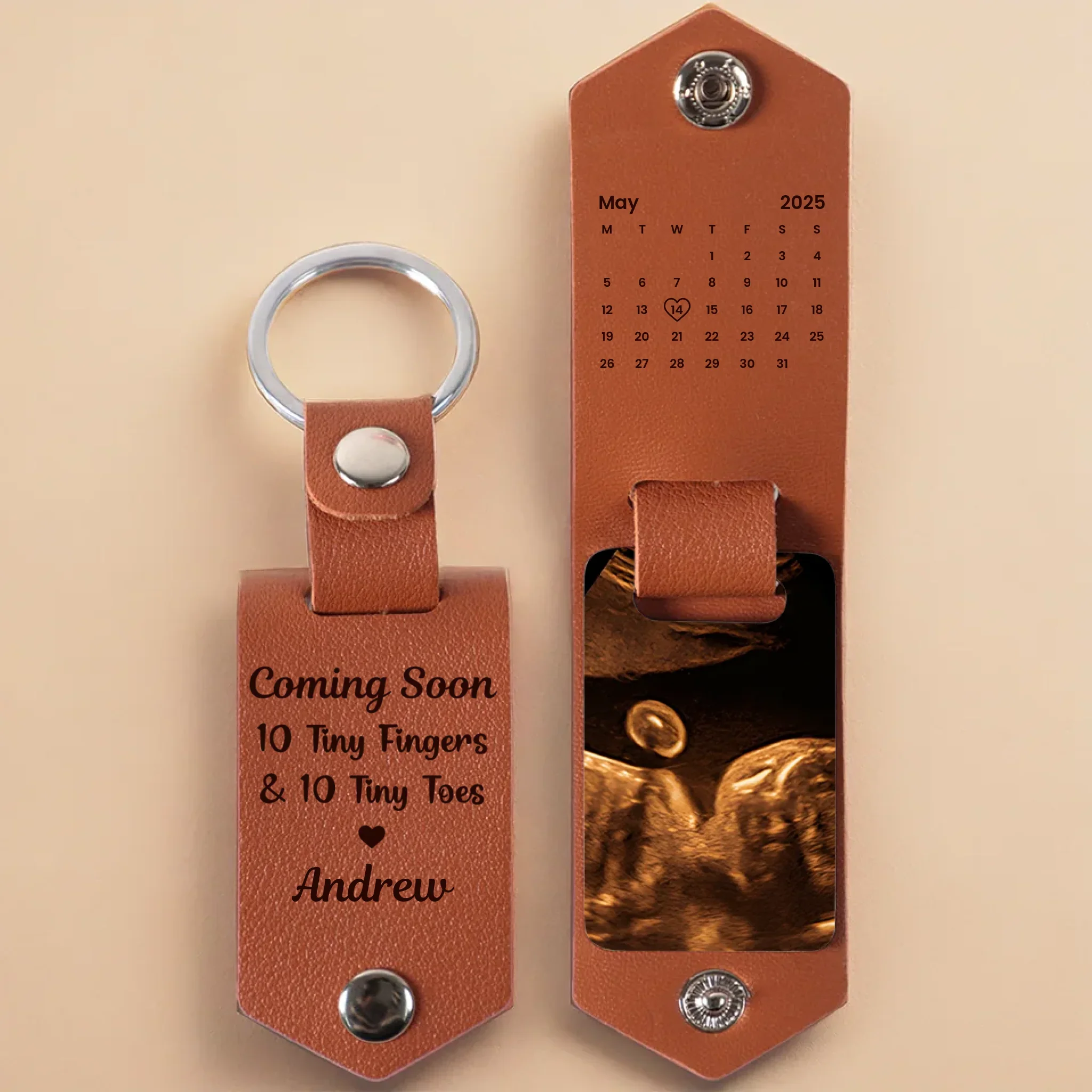 Custom Photo I Am Lucky To Have The Best Mom
 - Family Personalized Custom Engraved Leather Keychain - Mother's Day, Baby Shower Gift, Gift For First Mom - Image 2