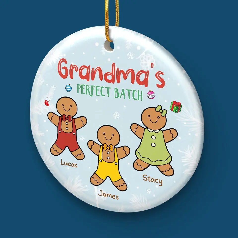 Gingerbread Kisses And Christmas Wishes - Family Personalized Custom Ornament - Ceramic Round Shaped - Christmas Gift For Mom, Grandma - Image 5