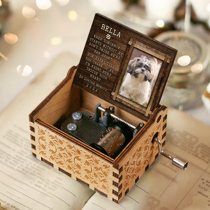 I'm Right Here Inside Your Heart - Personalized Music Box - Upload Image, Gift For Pet Lovers - Image 2