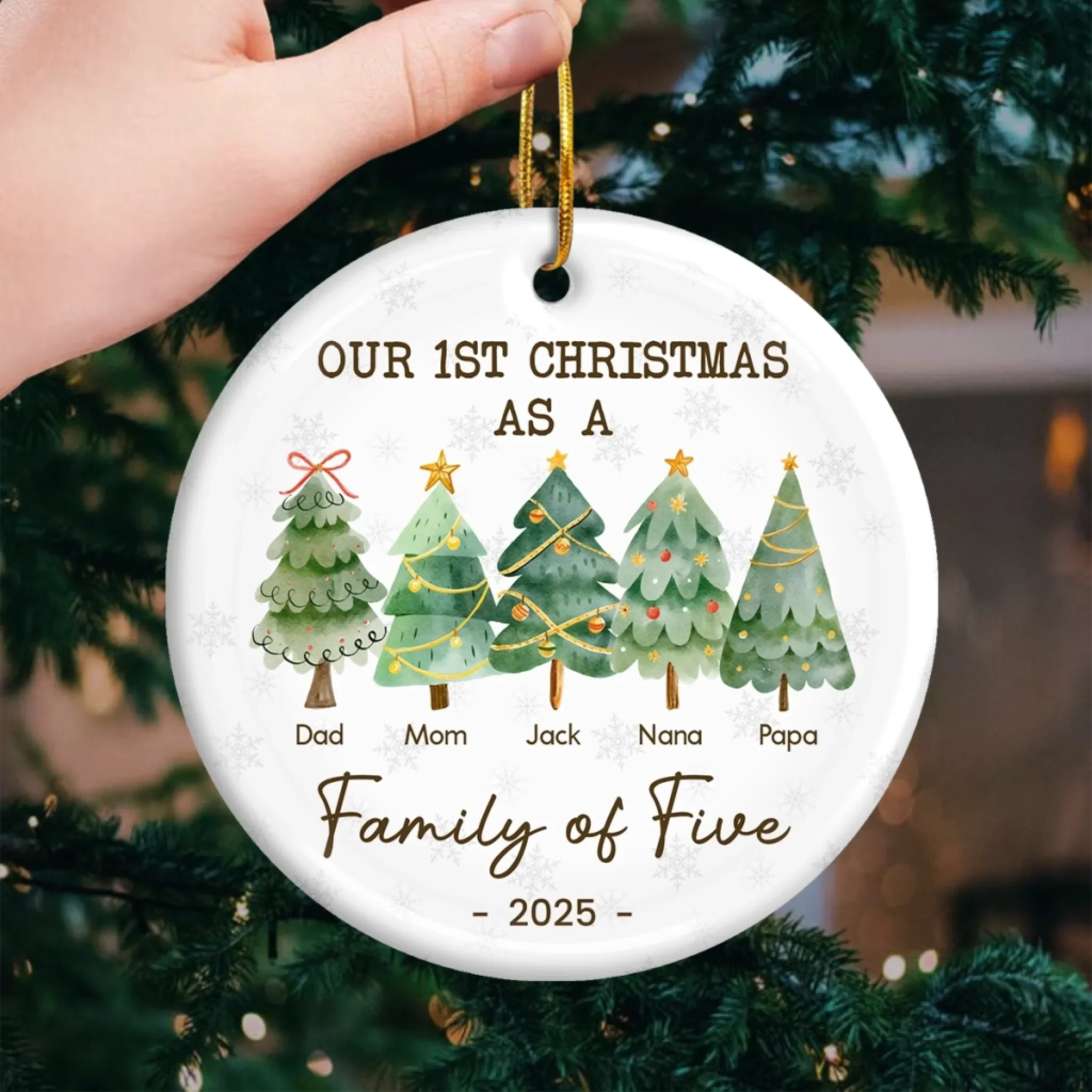 The Love In Our Family Tree Is Timeless - Family Personalized Custom Ornament - Ceramic Round Shaped - Christmas Gift For Family Members, First Christmas - Image 3